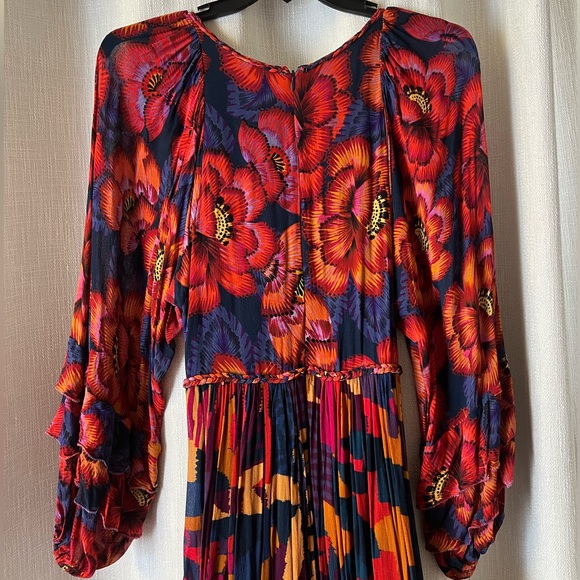 FARM Rio Red Blue Abstract Patches Maxi Dress - Picture 10 of 12